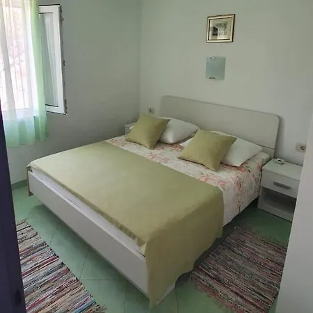 דירה Family Friendly Seaside Sevid, Trogir - 14790 *